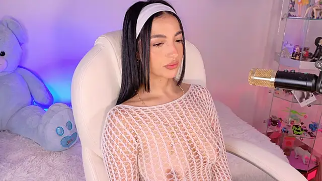 Oli Mcneil online show from 11/22/25, 12:04