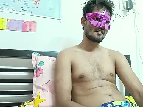 Snapshot of justin_new3 chatting on 09/25/25, 12:42 justin new3 online show from 09/25/25, 12:42