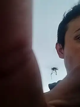 Snapshot of bojor99155 chatting on 09/19/25, 07:25 bojor99155 online show from 09/19/25, 07:25