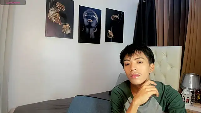 Snapshot of jayxxxlovescock chatting on 09/23/25, 05:05 jayxxxlovescock online show from 09/23/25, 05:05