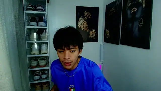 Snapshot of jayxxxlovescock chatting on 10/10/25, 05:34 jayxxxlovescock online show from 10/10/25, 05:34