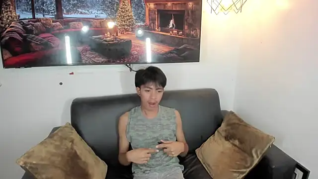 Snapshot of jayxxxlovescock chatting on 10/26/25, 04:57 jayxxxlovescock online show from 10/26/25, 04:57