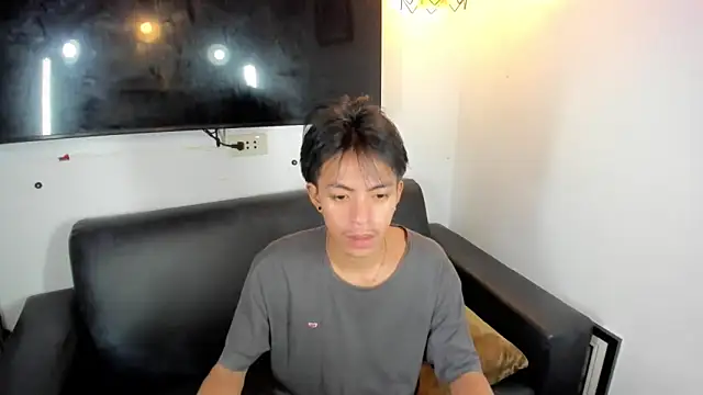 Snapshot of jayxxxlovescock chatting on 10/27/25, 08:02 jayxxxlovescock online show from 10/27/25, 08:02