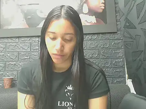 Lil Rose2006 online show from 02/19/26, 12:23