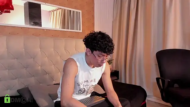 liam twiink online show from 02/26/26, 02:54