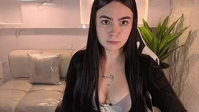 Snapshot of scarlett_smith_tp chatting on 11/21/25, 12:48 scarlett smith tp online show from 11/21/25, 12:48