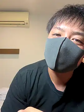 Snapshot of Ryudasu121314 chatting on 10/07/25, 10:01 Ryudasu121314 online show from 10/07/25, 10:01