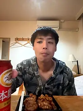 Snapshot of Ryudasu121314 chatting on 10/15/25, 09:31 Ryudasu121314 online show from 10/15/25, 09:31