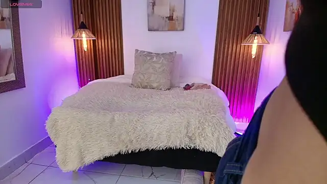 EvaGoddess  online show from 04/13/26, 04:45