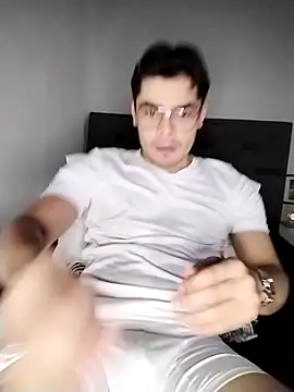 Mason grey online show from 11/08/25, 09:46