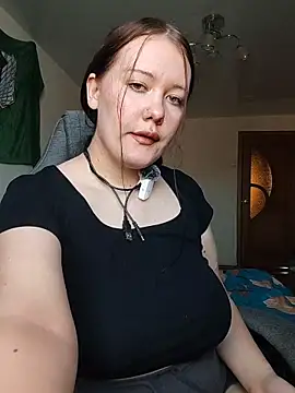 Snapshot of yanderephobia chatting on 12/01/25, 12:04 yanderephobia online show from 12/01/25, 12:04