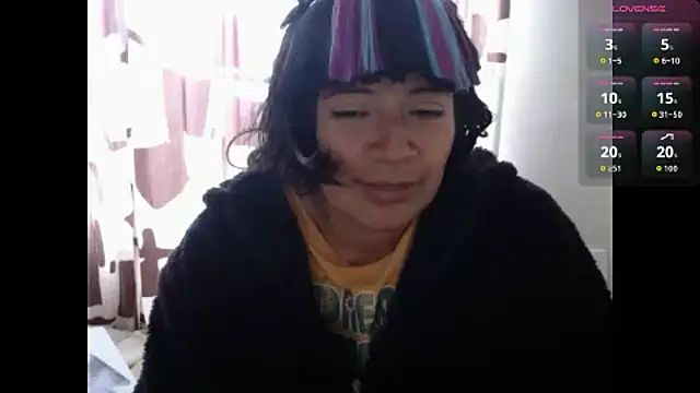 Snapshot of Acelinrose chatting on 07/14/26, 09:20 Acelinrose online show from 07/14/26, 09:20