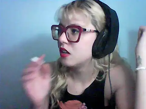 BlondieTami online show from 10/23/25, 11:31