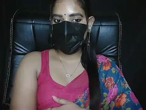 Snapshot of Anusree-Sexy chatting on 06/15/26, 05:37 Anusree-Sexy online show from 06/15/26, 05:37