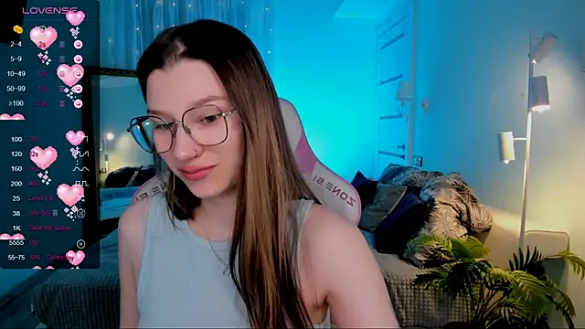 LinaBlossom  online show from 05/21/26, 08:32