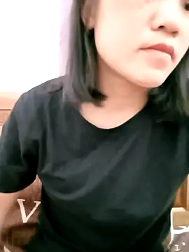 Snapshot of Norah-h chatting on 04/10/26, 02:55 Norah-h online show from 04/10/26, 02:55