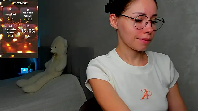 fun nd bun online show from 07/14/26, 03:33