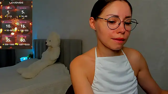 fun nd bun online show from 07/18/26, 02:38