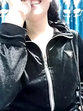 Mc chinese online show from 11/28/25, 01:14