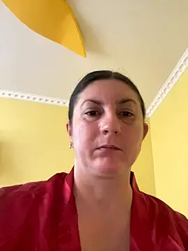 oksana1990 online show from 10/15/25, 06:24