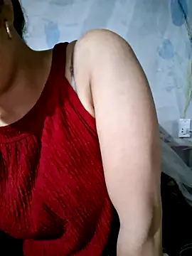 Snapshot of diamond-- chatting on 06/26/26, 12:15 diamond-- online show from 06/26/26, 12:15