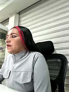 Alisson Stonee online show from 04/02/26, 12:30