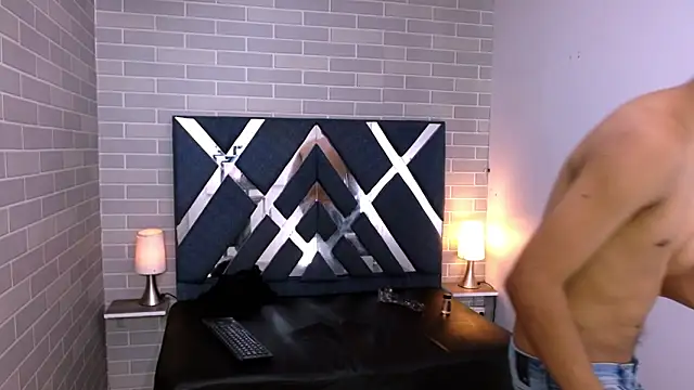 Snapshot of marcus_hans_ chatting on 11/21/25, 06:39 marcus hans online show from 11/21/25, 06:39