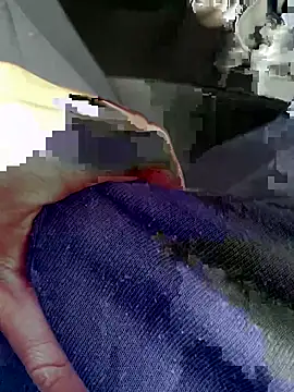 Snapshot of big_dick_horny_boy chatting on 11/02/25, 03:03 big dick horny boy online show from 11/02/25, 03:03