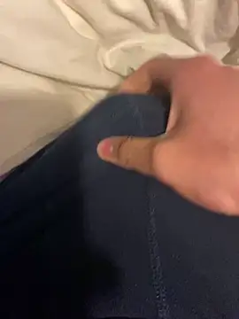 Snapshot of big_dick_horny_boy chatting on 11/25/25, 09:59 big dick horny boy online show from 11/25/25, 09:59