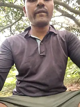 Snapshot of telugumodda4396 chatting on 10/18/25, 07:09 telugumodda4396 online show from 10/18/25, 07:09