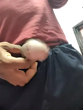 Snapshot of telugumodda4396 chatting on 10/26/25, 04:02 telugumodda4396 online show from 10/26/25, 04:02