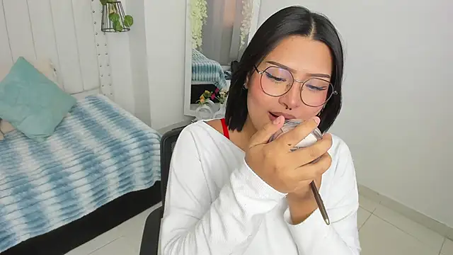 mayukim online show from 10/09/25, 07:23