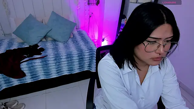 mayukim online show from 12/16/25, 07:08