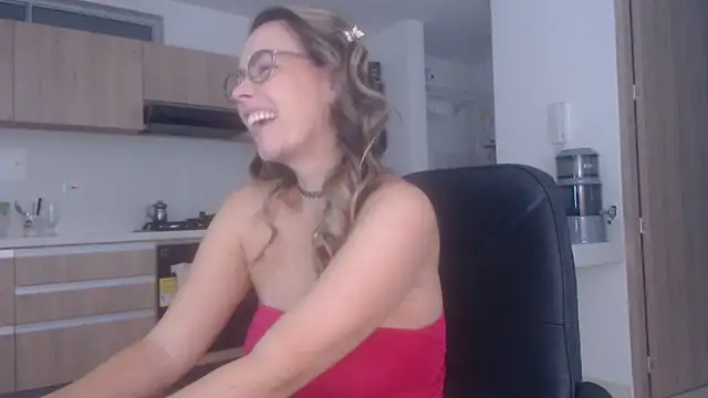 LovePaula online show from 01/18/26, 11:58