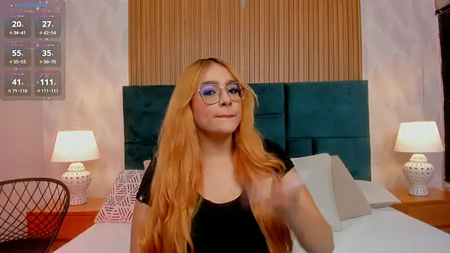 Amber kiss  online show from 03/23/26, 06:45