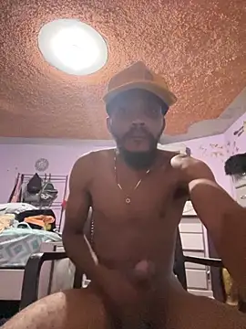 cockybig1 online show from 10/03/25, 02:41