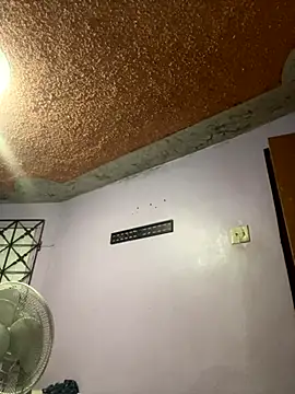 cockybig1 online show from 10/06/25, 12:35