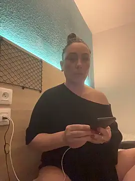 Reine du Vice84 online show from 02/18/26, 10:33