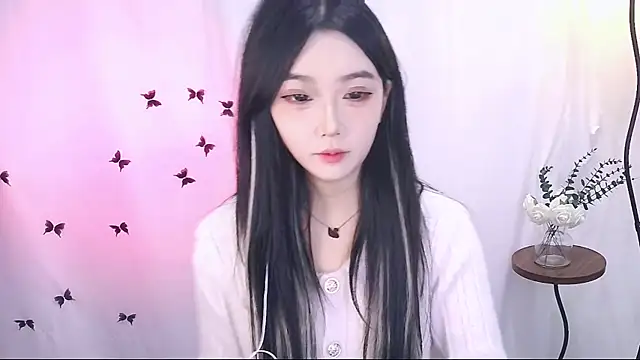 Snapshot of Miao-Maimiao chatting on 11/28/25, 12:30 Miao-Maimiao online show from 11/28/25, 12:30