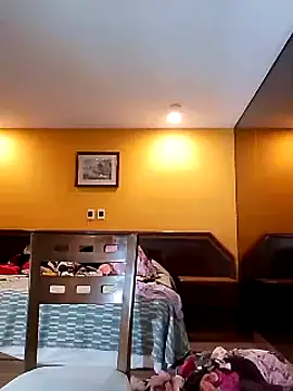 transreyna online show from 02/11/25, 07:05