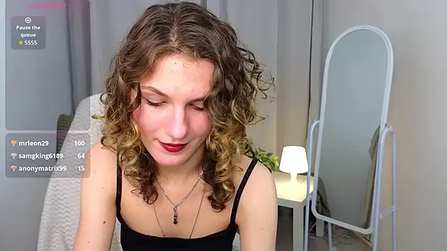 Snapshot of CipherellaFure chatting on 10/01/25, 01:50 CipherellaFure online show from 10/01/25, 01:50