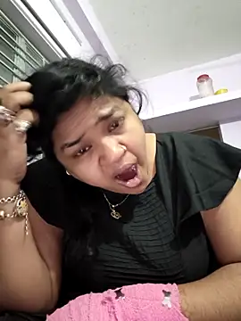 Deborbhavi222 online show from 02/14/26, 12:46