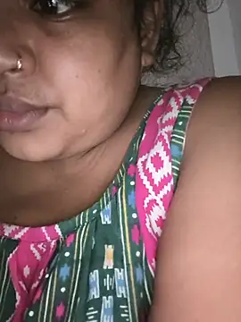 Snapshot of Deborbhavi222 chatting on 06/24/26, 05:17 Deborbhavi222 online show from 06/24/26, 05:17
