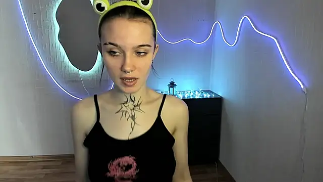 Elastikisss online show from 02/24/26, 07:39