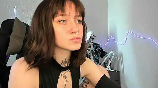 Elastikisss online show from 03/22/26, 03:21