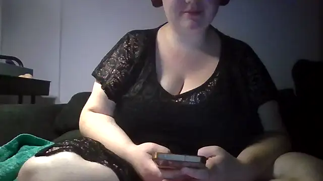 Snapshot of Katy2323 chatting on 09/22/25, 07:05 Katy2323 online show from 09/22/25, 07:05