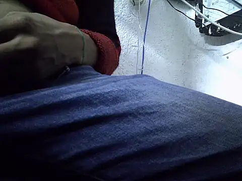 HungHangup online show from 09/22/25, 02:30