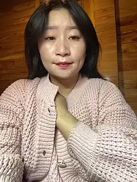 violet-00 online show from 12/20/25, 05:47