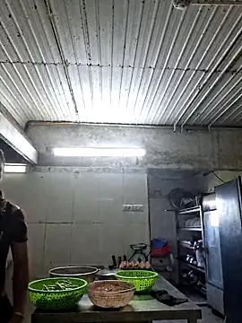 xuxulovezz online show from 10/30/25, 01:51