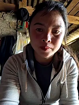 xuxulovezz online show from 02/05/26, 05:23